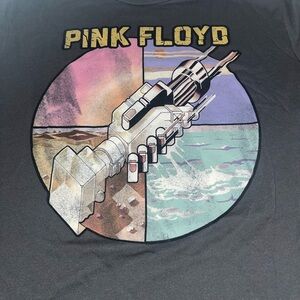Pink Floyd Men Size S “Wish you were here" Robot Handshake Short Sleeve T-shirt